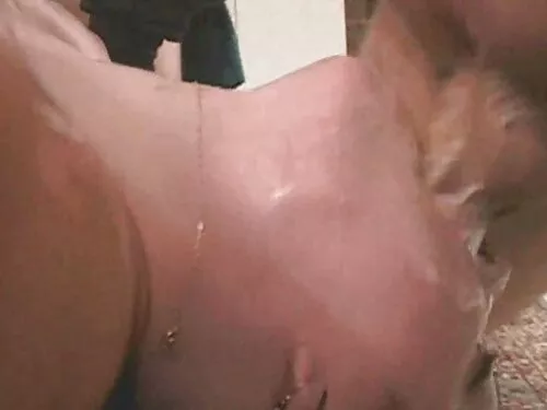 Seksas su dažyta sen ...